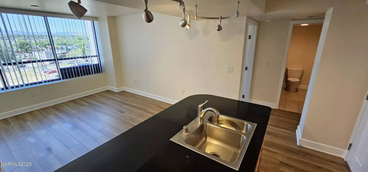 450 Arlington, Reno, Nevada 89503, 1 Bedroom Bedrooms, ,1 BathroomBathrooms,Residential,Residential,Arlington,250051415