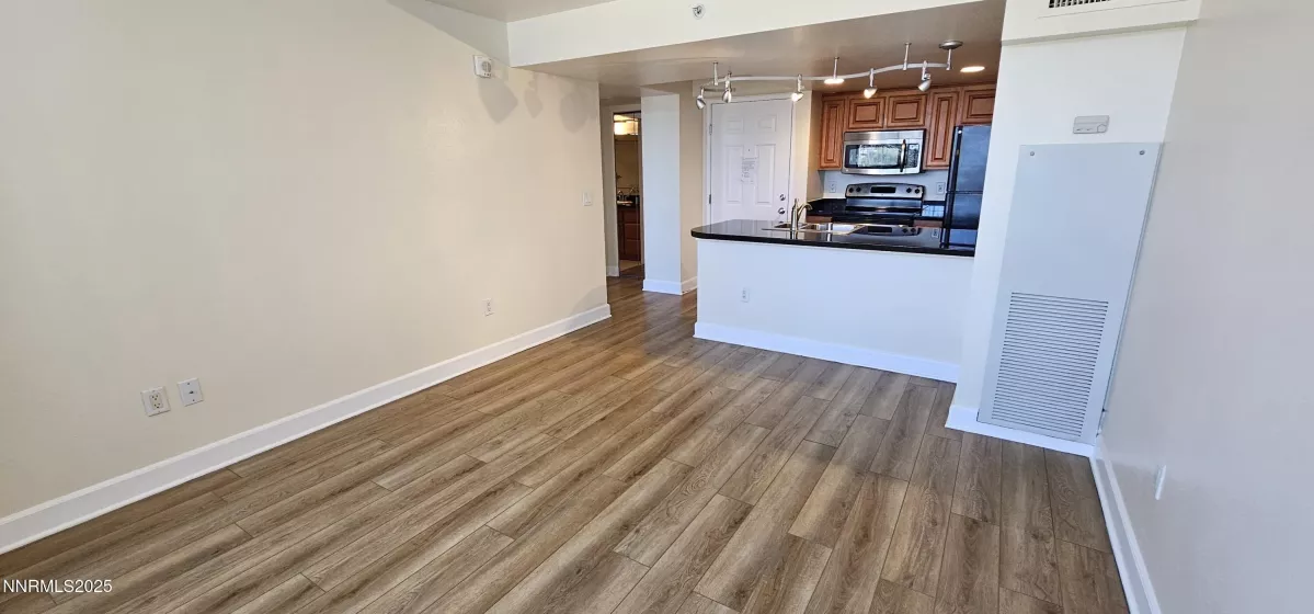 450 Arlington, Reno, Nevada 89503, 1 Bedroom Bedrooms, ,1 BathroomBathrooms,Residential,Residential,Arlington,250051415