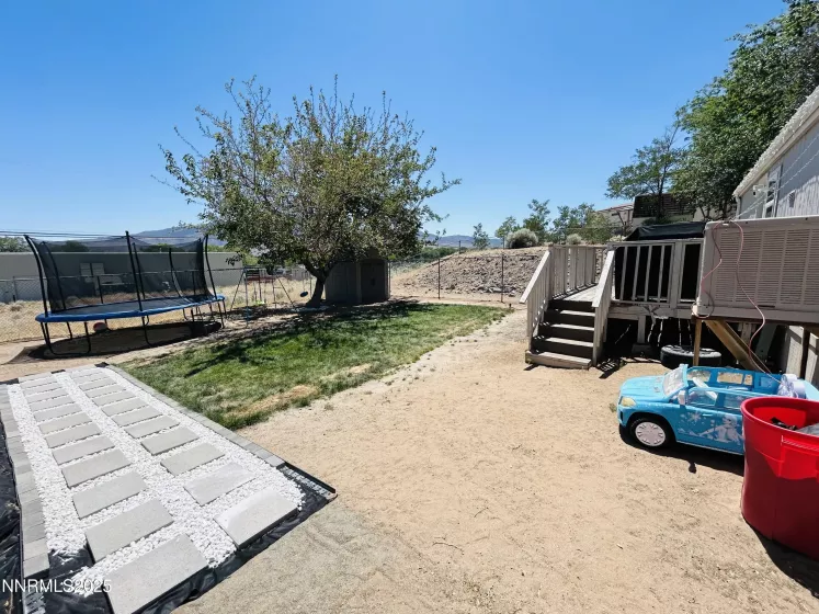16 Stope, Dayton, Nevada 89403, 3 Bedrooms Bedrooms, ,2 BathroomsBathrooms,Residential,Residential,Stope,250051427