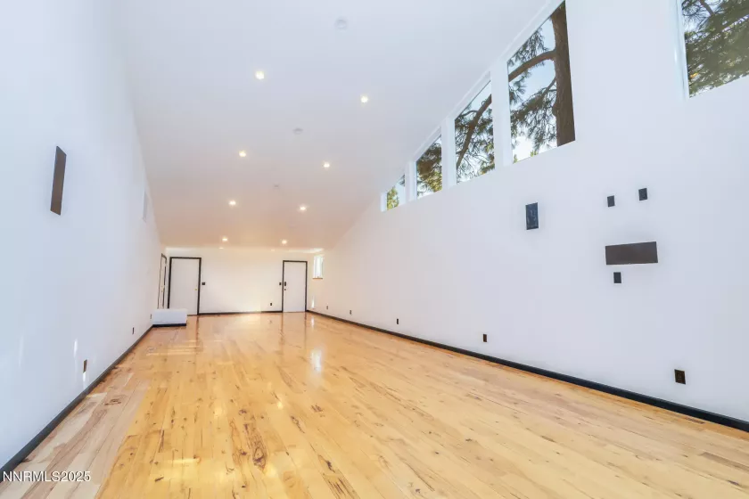 660 Dog Valley, Verdi, Nevada 89439, 3 Bedrooms Bedrooms, ,3 BathroomsBathrooms,Residential,Residential,Dog Valley,250051428