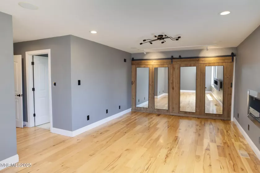 660 Dog Valley, Verdi, Nevada 89439, 3 Bedrooms Bedrooms, ,3 BathroomsBathrooms,Residential,Residential,Dog Valley,250051428
