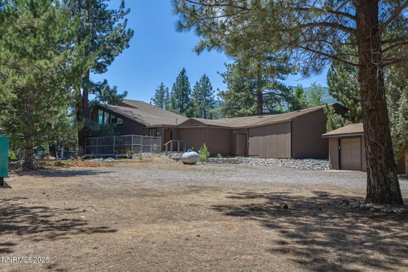 660 Dog Valley, Verdi, Nevada 89439, 3 Bedrooms Bedrooms, ,3 BathroomsBathrooms,Residential,Residential,Dog Valley,250051428