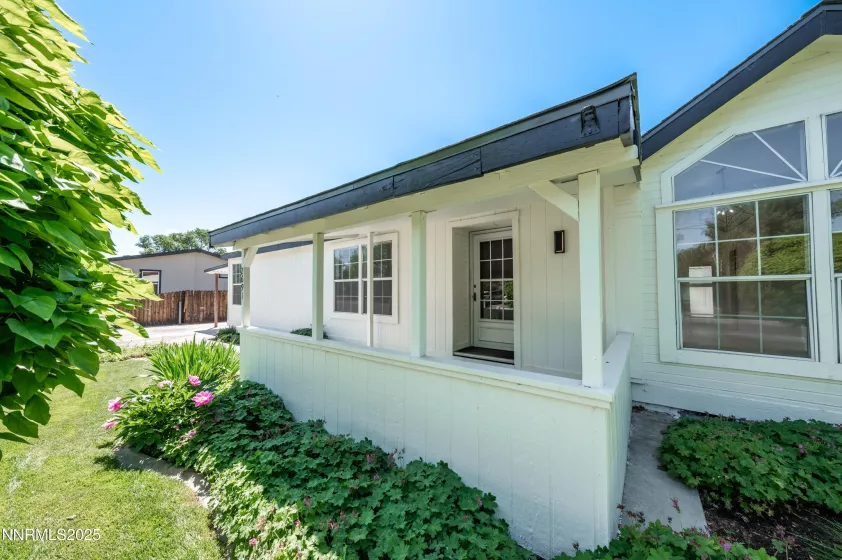 2691 Sherman, Carson City, Nevada 89706, 3 Bedrooms Bedrooms, ,2 BathroomsBathrooms,Residential,Residential,Sherman,250051431