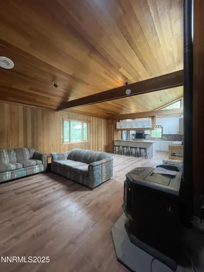 993 Side, Jarbidge, Nevada 89826, 2 Bedrooms Bedrooms, ,2 BathroomsBathrooms,Residential,Residential,Side,250051432