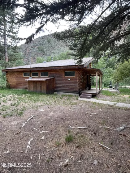 Cabin from street view
