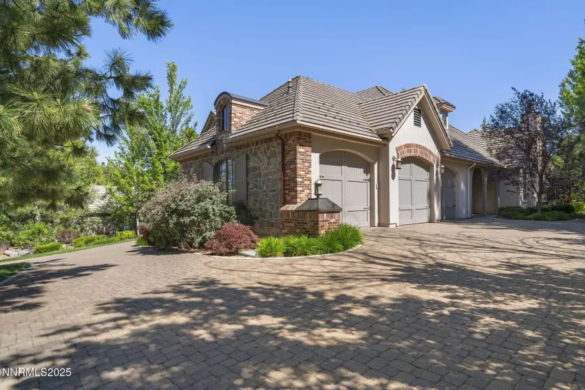 5830 Strasbourg, Reno, Nevada 89511, 4 Bedrooms Bedrooms, ,5 BathroomsBathrooms,Residential,Residential,Strasbourg,250051434