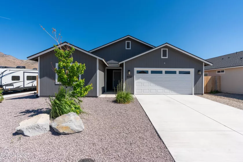102 Halite, Dayton, Nevada 89403, 3 Bedrooms Bedrooms, ,2 BathroomsBathrooms,Residential,Residential,Halite,250051437