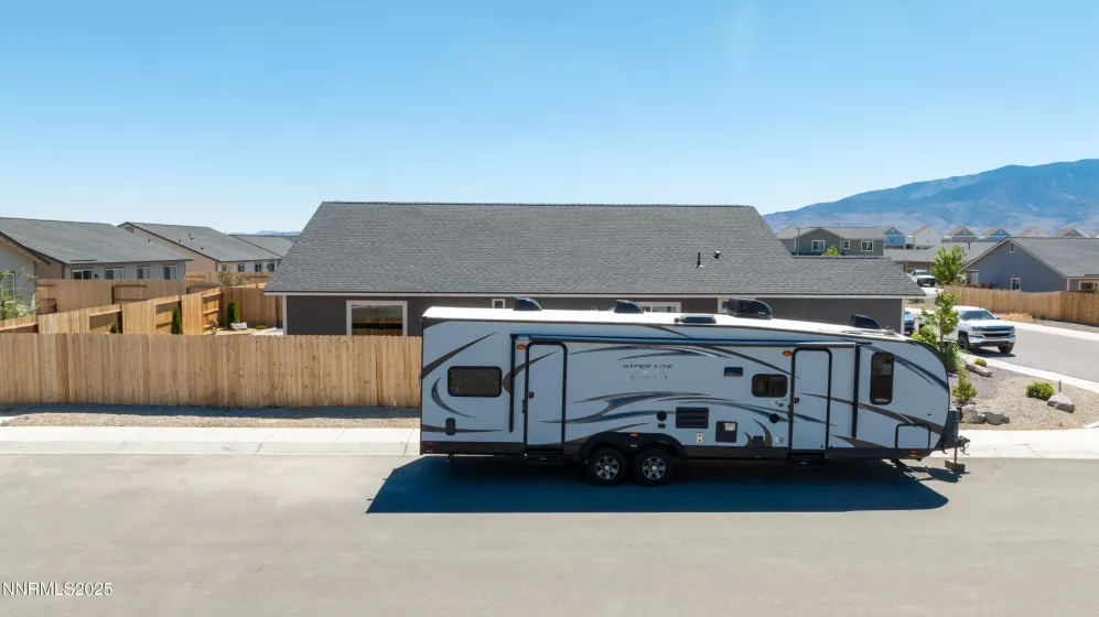 102 Halite, Dayton, Nevada 89403, 3 Bedrooms Bedrooms, ,2 BathroomsBathrooms,Residential,Residential,Halite,250051437