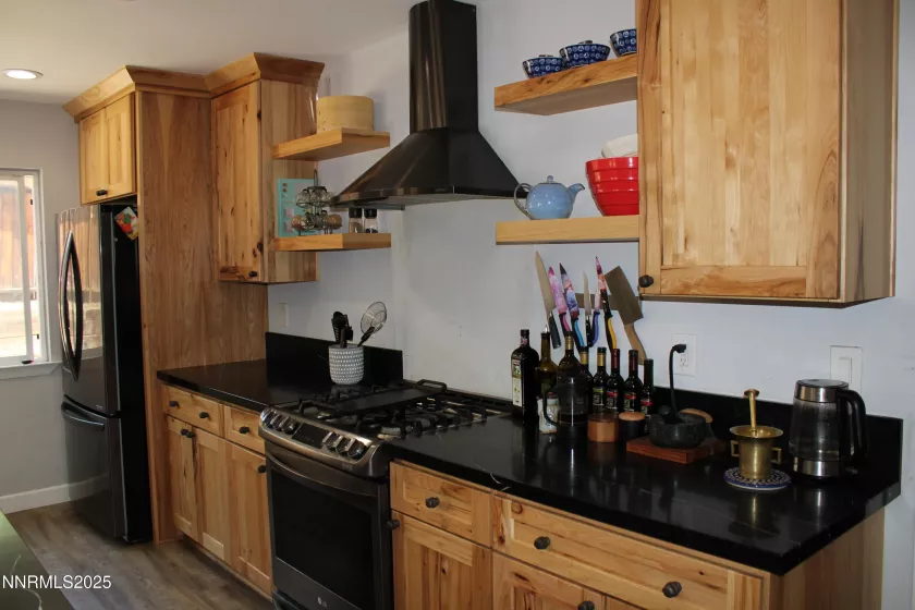 1535 Van Ness, Reno, Nevada 89503, 4 Bedrooms Bedrooms, ,2 BathroomsBathrooms,Residential,Residential,Van Ness,250051439