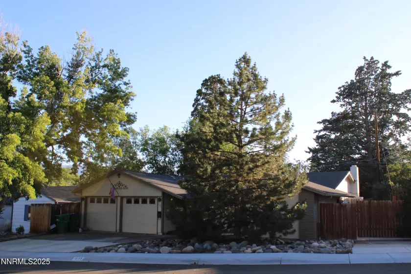 1535 Van Ness, Reno, Nevada 89503, 4 Bedrooms Bedrooms, ,2 BathroomsBathrooms,Residential,Residential,Van Ness,250051439
