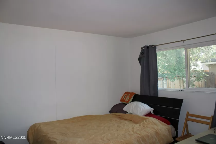 1535 Van Ness, Reno, Nevada 89503, 4 Bedrooms Bedrooms, ,2 BathroomsBathrooms,Residential,Residential,Van Ness,250051439