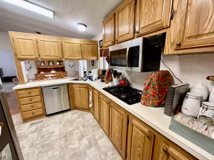 1 S Chardonnay Street, Reno, Nevada 89512, 3 Bedrooms Bedrooms, 12 Rooms Rooms,2 BathroomsBathrooms,Manufactured,Residential,S Chardonnay,250051444