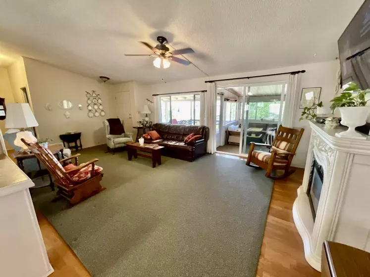1 S Chardonnay Street, Reno, Nevada 89512, 3 Bedrooms Bedrooms, 12 Rooms Rooms,2 BathroomsBathrooms,Manufactured,Residential,S Chardonnay,250051444