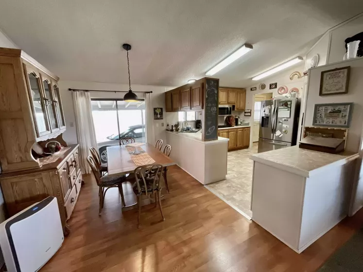1 S Chardonnay Street, Reno, Nevada 89512, 3 Bedrooms Bedrooms, 12 Rooms Rooms,2 BathroomsBathrooms,Manufactured,Residential,S Chardonnay,250051444