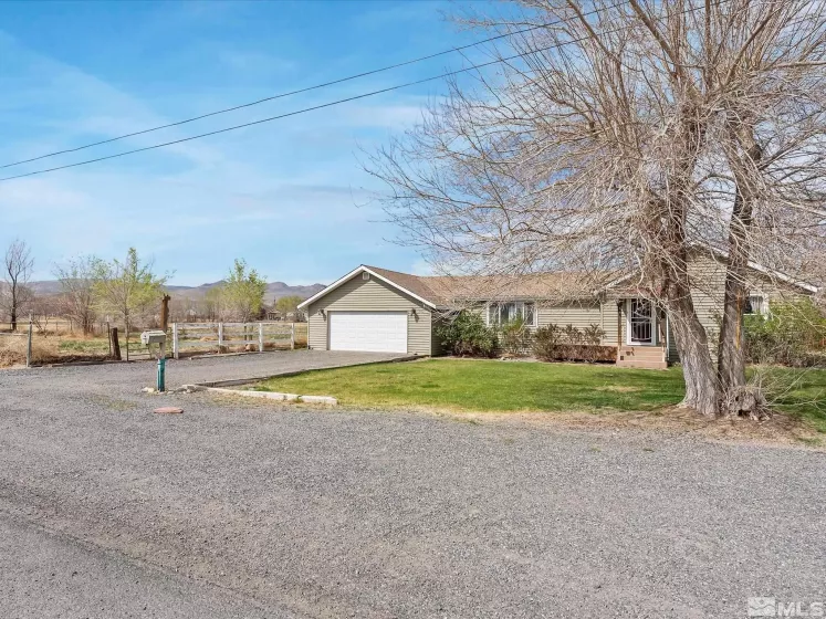 325 Stock, Fernley, Nevada 89408, 2 Bedrooms Bedrooms, ,1 BathroomBathrooms,Residential,Residential,Stock,250004798