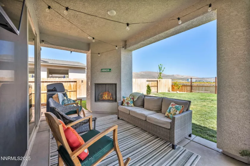 1250 Hubble, Carson City, Nevada 89705, 3 Bedrooms Bedrooms, ,4 BathroomsBathrooms,Residential,Residential,Hubble,250051475