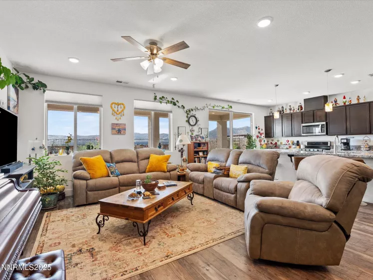 2217 Millville, Spanish Springs, Nevada 89441, 4 Bedrooms Bedrooms, ,3 BathroomsBathrooms,Residential,Residential,Millville,250051479