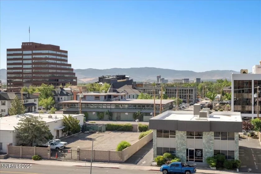 280 Island, Reno, Nevada 89501, 1 Bedroom Bedrooms, ,2 BathroomsBathrooms,Residential,Residential,Island,250051482