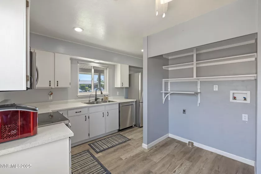 640 Nadine, Fallon, Nevada 89406, 3 Bedrooms Bedrooms, ,2 BathroomsBathrooms,Residential,Residential,Nadine,250051481