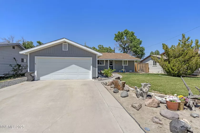 640 Nadine, Fallon, Nevada 89406, 3 Bedrooms Bedrooms, ,2 BathroomsBathrooms,Residential,Residential,Nadine,250051481