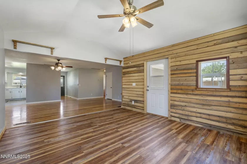 640 Nadine, Fallon, Nevada 89406, 3 Bedrooms Bedrooms, ,2 BathroomsBathrooms,Residential,Residential,Nadine,250051481