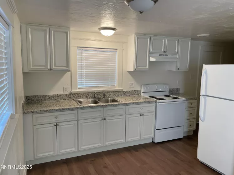 1230 E, Sparks, Nevada 89431, ,Residential Income,Residential,E,250051447