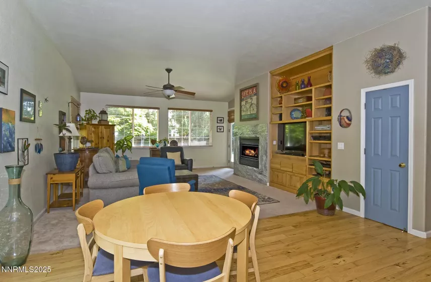 6831 Island Queen, Sparks, Nevada 89436, 4 Bedrooms Bedrooms, ,2 BathroomsBathrooms,Residential,Residential,Island Queen,250051449