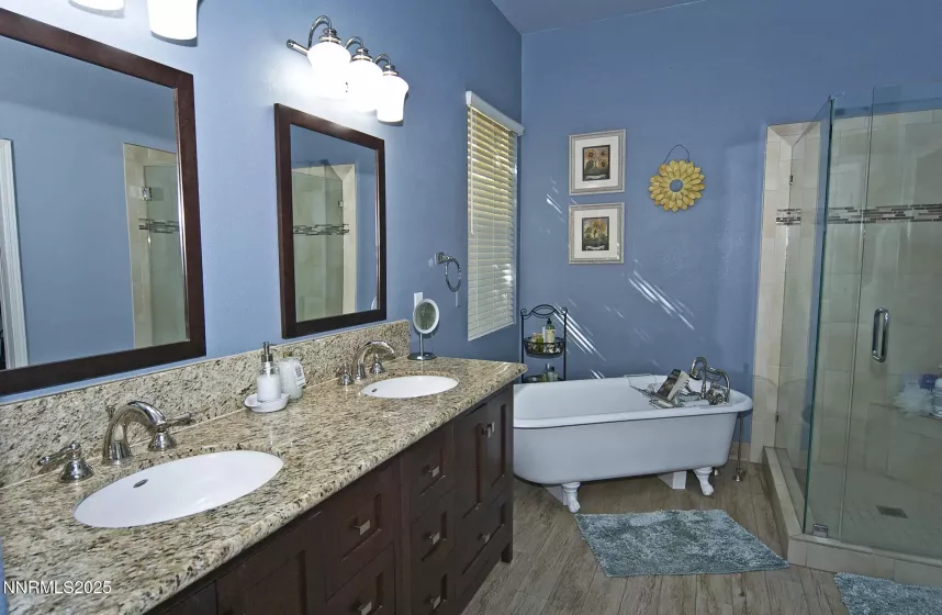 6831 Island Queen, Sparks, Nevada 89436, 4 Bedrooms Bedrooms, ,2 BathroomsBathrooms,Residential,Residential,Island Queen,250051449