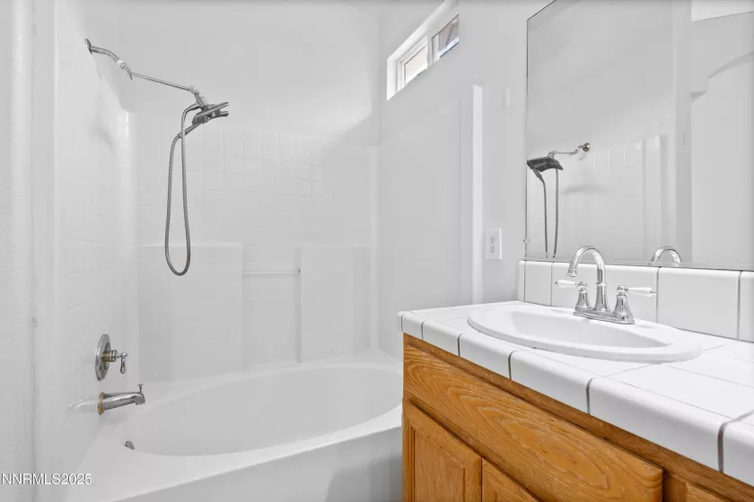 7366 Grand Island, Sparks, Nevada 89436, 4 Bedrooms Bedrooms, ,2 BathroomsBathrooms,Residential,Residential,Grand Island,250051483