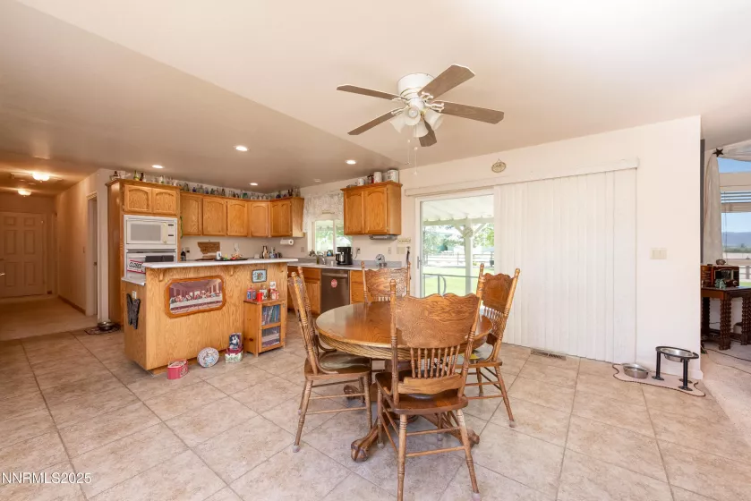 17 Grand View, Smith Valley, Nevada 89444, 3 Bedrooms Bedrooms, ,2 BathroomsBathrooms,Residential,Residential,Grand View,250051485