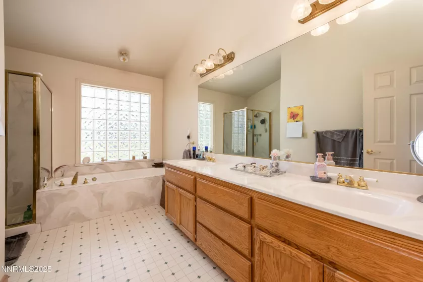 17 Grand View, Smith Valley, Nevada 89444, 3 Bedrooms Bedrooms, ,2 BathroomsBathrooms,Residential,Residential,Grand View,250051485