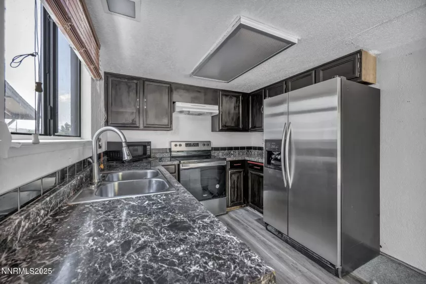 650 York, Sparks, Nevada 89431, 3 Bedrooms Bedrooms, ,2 BathroomsBathrooms,Residential,Residential,York,250051484
