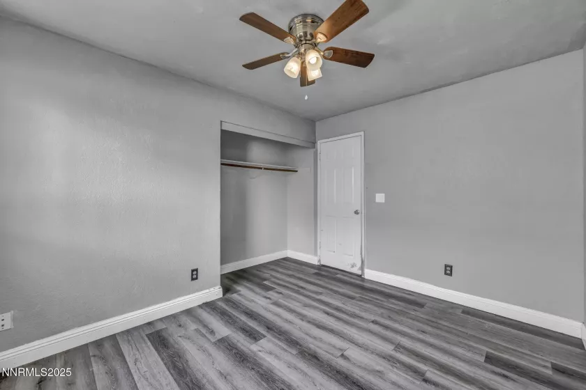 650 York, Sparks, Nevada 89431, 3 Bedrooms Bedrooms, ,2 BathroomsBathrooms,Residential,Residential,York,250051484
