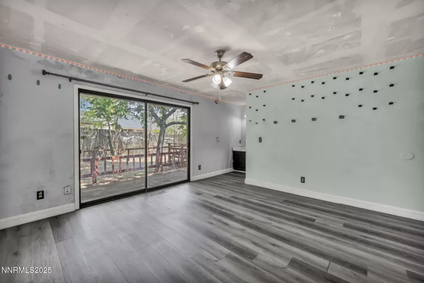 650 York, Sparks, Nevada 89431, 3 Bedrooms Bedrooms, ,2 BathroomsBathrooms,Residential,Residential,York,250051484
