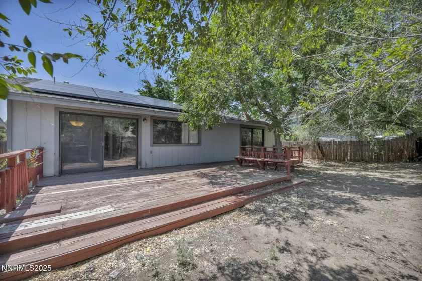 650 York, Sparks, Nevada 89431, 3 Bedrooms Bedrooms, ,2 BathroomsBathrooms,Residential,Residential,York,250051484