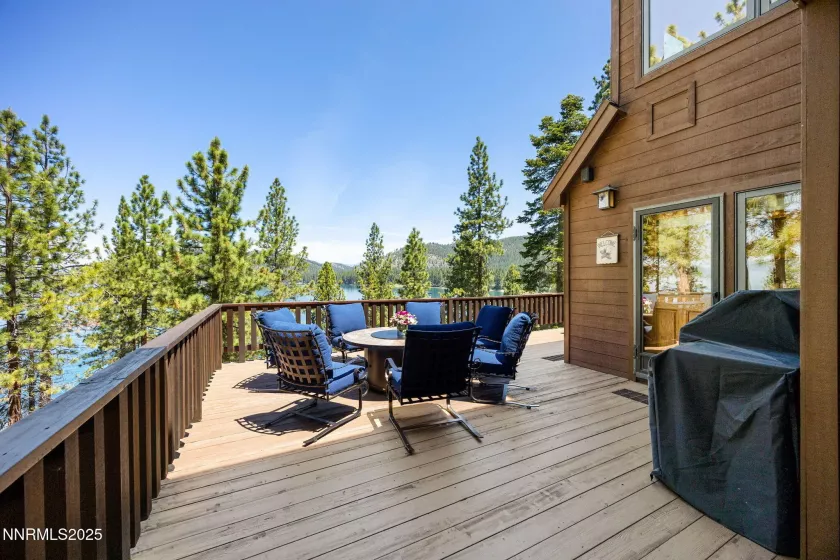 187 Yellow Jacket, Glenbrook, Nevada 89413, 4 Bedrooms Bedrooms, ,4 BathroomsBathrooms,Residential,Residential,Yellow Jacket,250051501