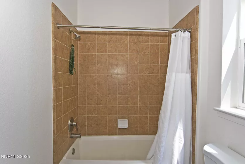 2827 Fork, Fernley, Nevada 89408, 3 Bedrooms Bedrooms, ,2 BathroomsBathrooms,Residential,Residential,Fork,250051503