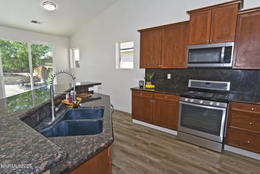 2827 Fork, Fernley, Nevada 89408, 3 Bedrooms Bedrooms, ,2 BathroomsBathrooms,Residential,Residential,Fork,250051503