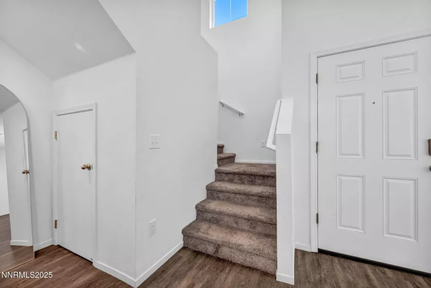 9602 Nautical Mile, Reno, Nevada 89506, 3 Bedrooms Bedrooms, ,3 BathroomsBathrooms,Residential,Residential,Nautical Mile,250051505