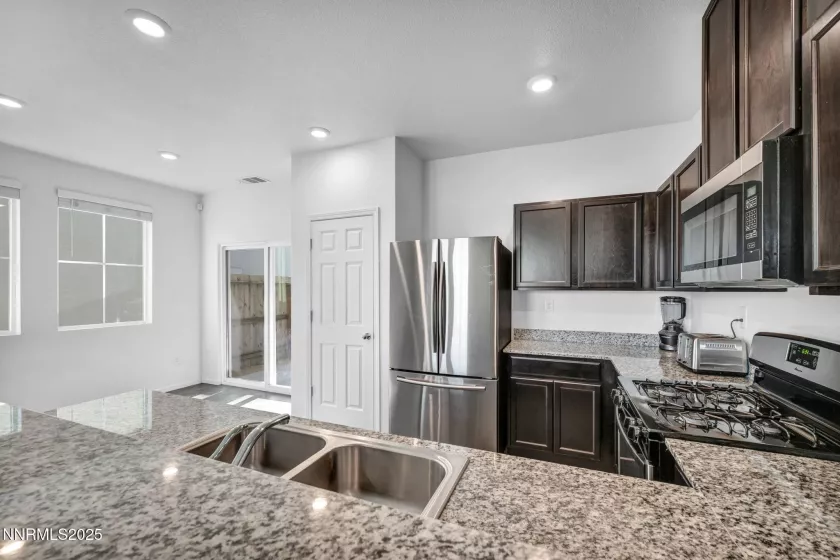 9602 Nautical Mile, Reno, Nevada 89506, 3 Bedrooms Bedrooms, ,3 BathroomsBathrooms,Residential,Residential,Nautical Mile,250051505