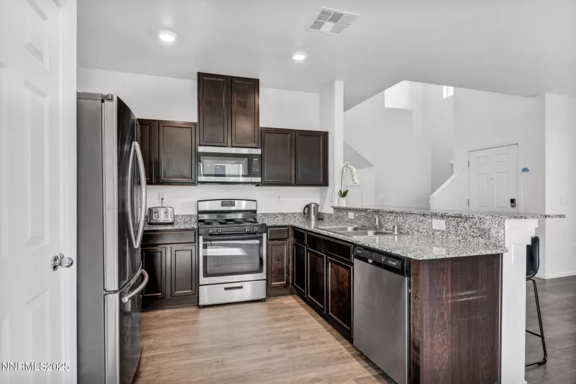 9602 Nautical Mile, Reno, Nevada 89506, 3 Bedrooms Bedrooms, ,3 BathroomsBathrooms,Residential,Residential,Nautical Mile,250051505