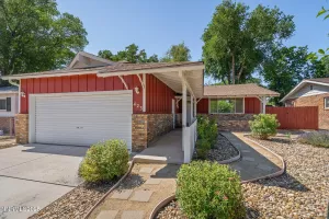 423 Bath, Carson City, Nevada 89703, 3 Bedrooms Bedrooms, ,2 BathroomsBathrooms,Residential,Residential,Bath,250051507