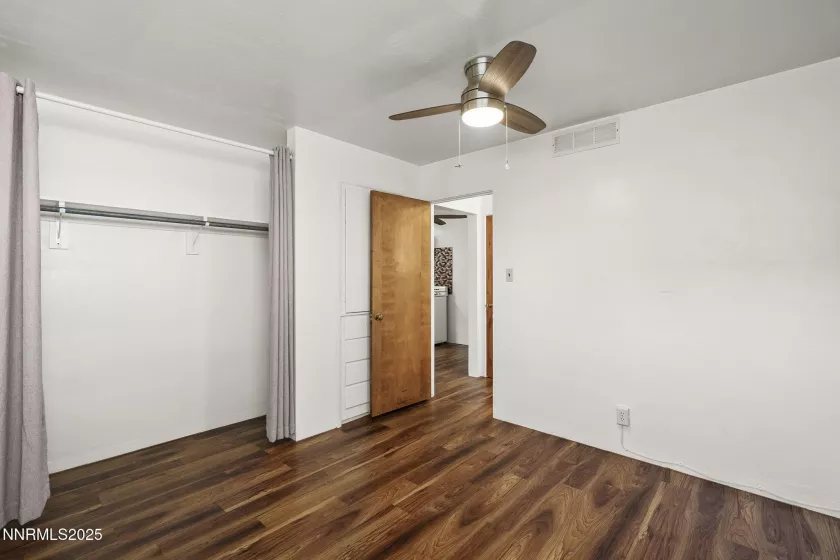 250 College, Reno, Nevada 89503, ,Residential Income,Residential,College,250051510