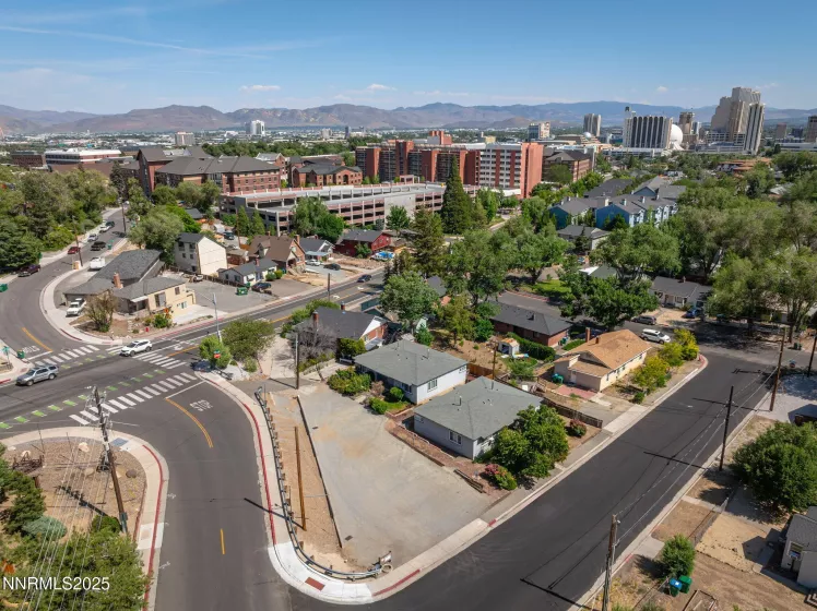 250 College, Reno, Nevada 89503, ,Residential Income,Residential,College,250051510