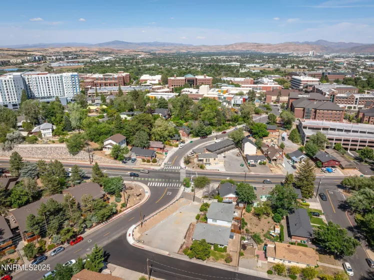 250 College, Reno, Nevada 89503, ,Residential Income,Residential,College,250051510