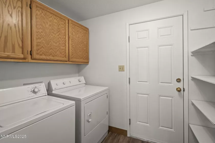1065 Caboose, Sparks, Nevada 89434, 3 Bedrooms Bedrooms, ,2 BathroomsBathrooms,Residential,Residential,Caboose,250051487