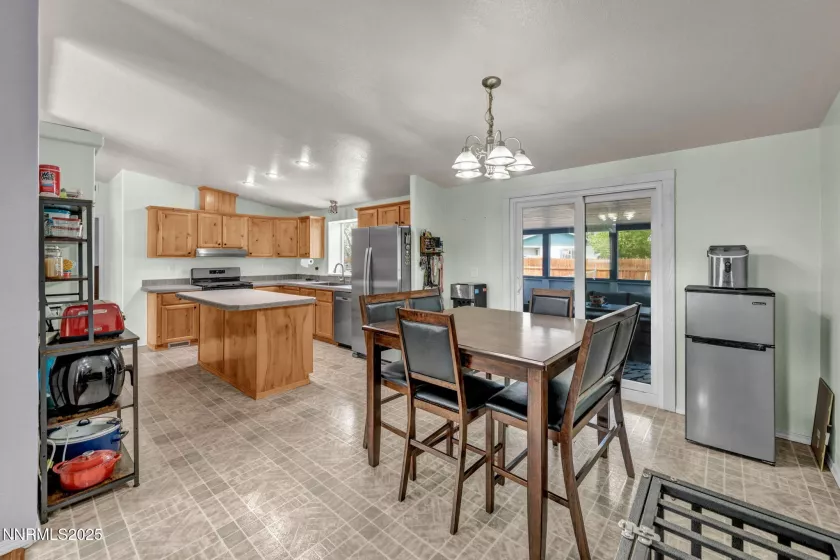 16 Saint Andrews, Yerington, Nevada 89447, 4 Bedrooms Bedrooms, ,2 BathroomsBathrooms,Residential,Residential,Saint Andrews,250051495