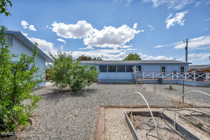 16 Saint Andrews, Yerington, Nevada 89447, 4 Bedrooms Bedrooms, ,2 BathroomsBathrooms,Residential,Residential,Saint Andrews,250051495
