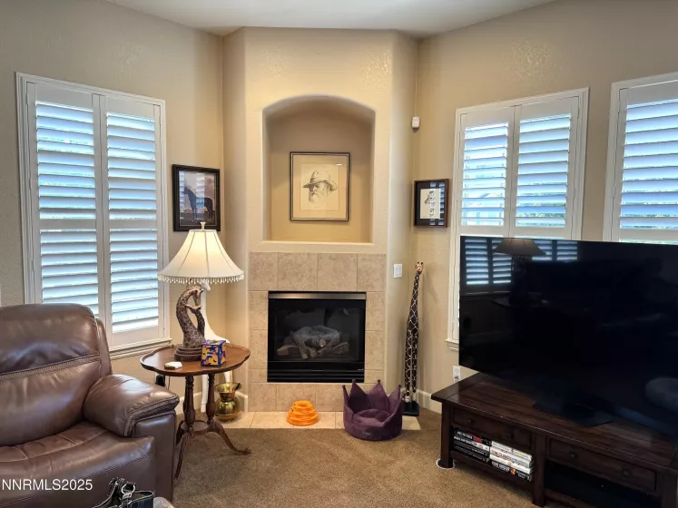 6680 Aston, Sparks, Nevada 89436, 3 Bedrooms Bedrooms, ,3 BathroomsBathrooms,Residential,Residential,Aston,250051514