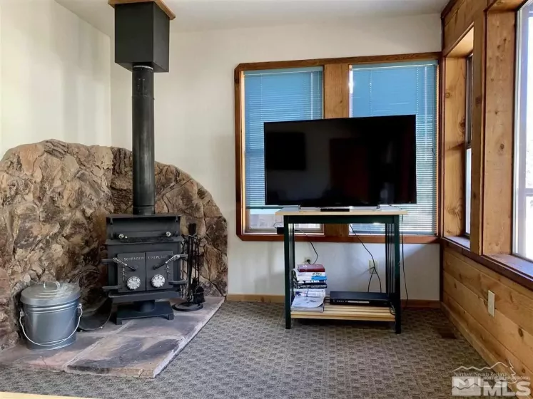 424 Quaking Aspen Lane, Stateline, Nevada 89449, 4 Bedrooms Bedrooms, ,2 BathroomsBathrooms,Residential Lease,Manufactured,Quaking Aspen Lane,250051519